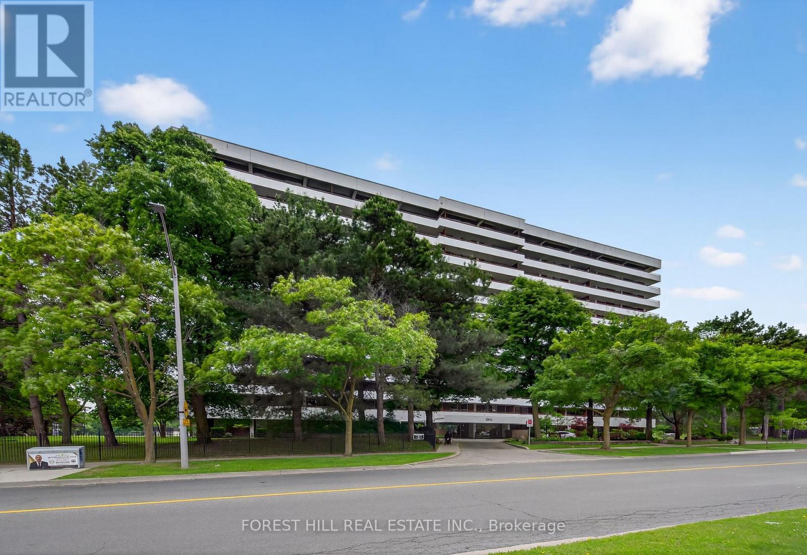 102 - 1 Royal Orchard Boulevard, Markham (Royal Orchard), Ontario  L3T 3C2 - Photo 1 - N12216206