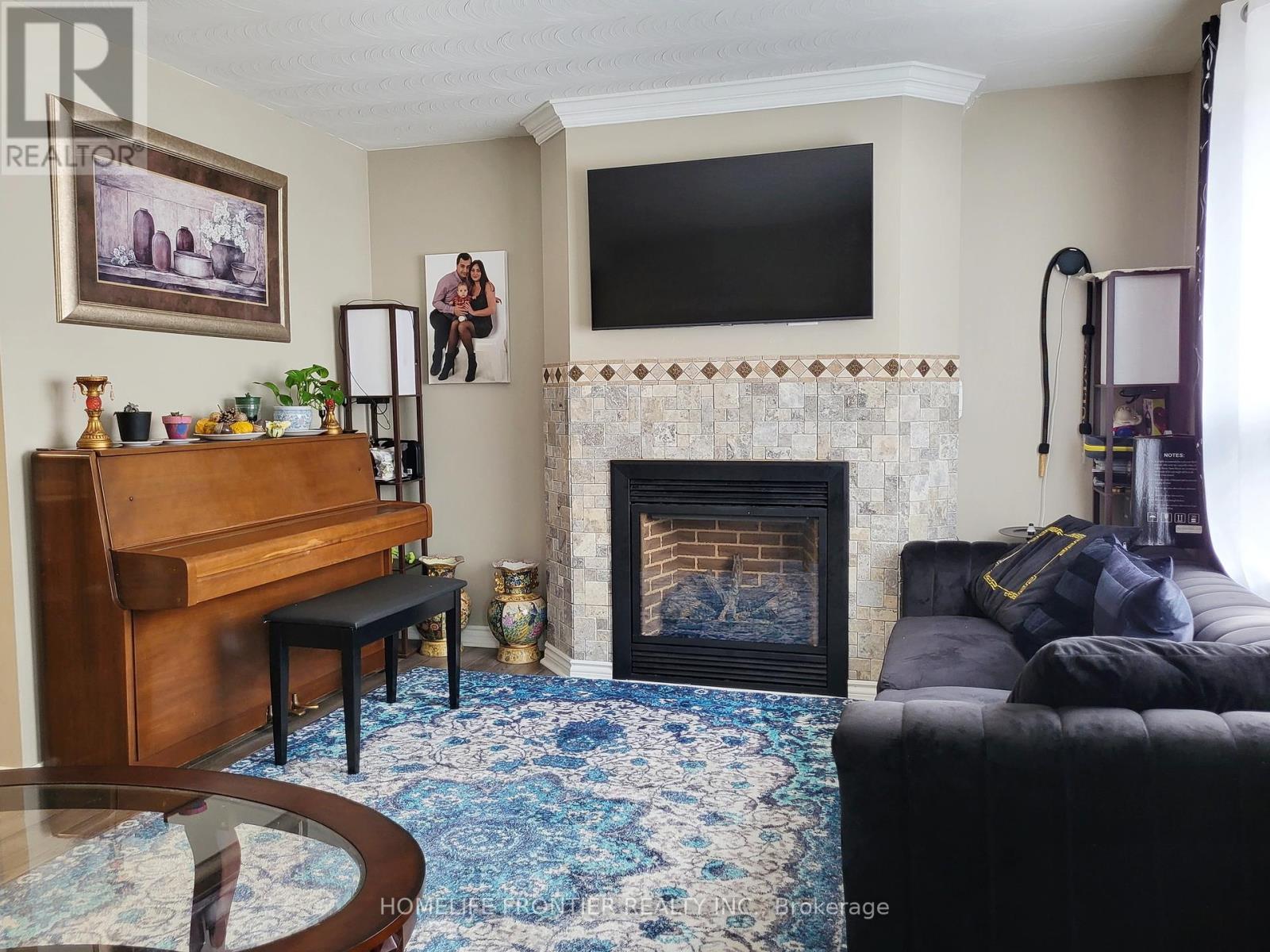 304 Old Homestead Road, Georgina (Keswick North), Ontario  L4P 1E7 - Photo 4 - N12216200