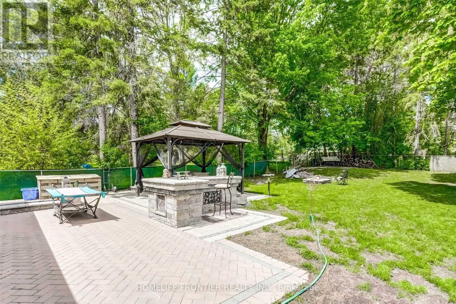 304 Old Homestead Road, Georgina (Keswick North), Ontario  L4P 1E7 - Photo 18 - N12216200