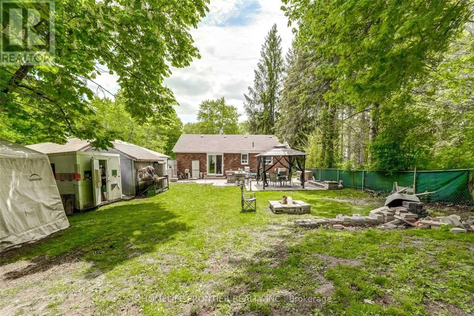 304 Old Homestead Road, Georgina (Keswick North), Ontario  L4P 1E7 - Photo 19 - N12216200