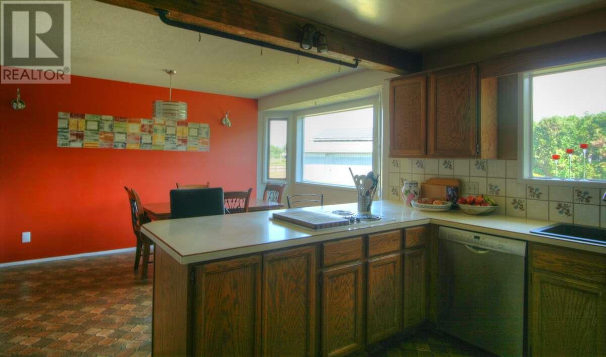 975 Mountview Road, Vernon, British Columbia  V1B 3A5 - Photo 10 - 10352031