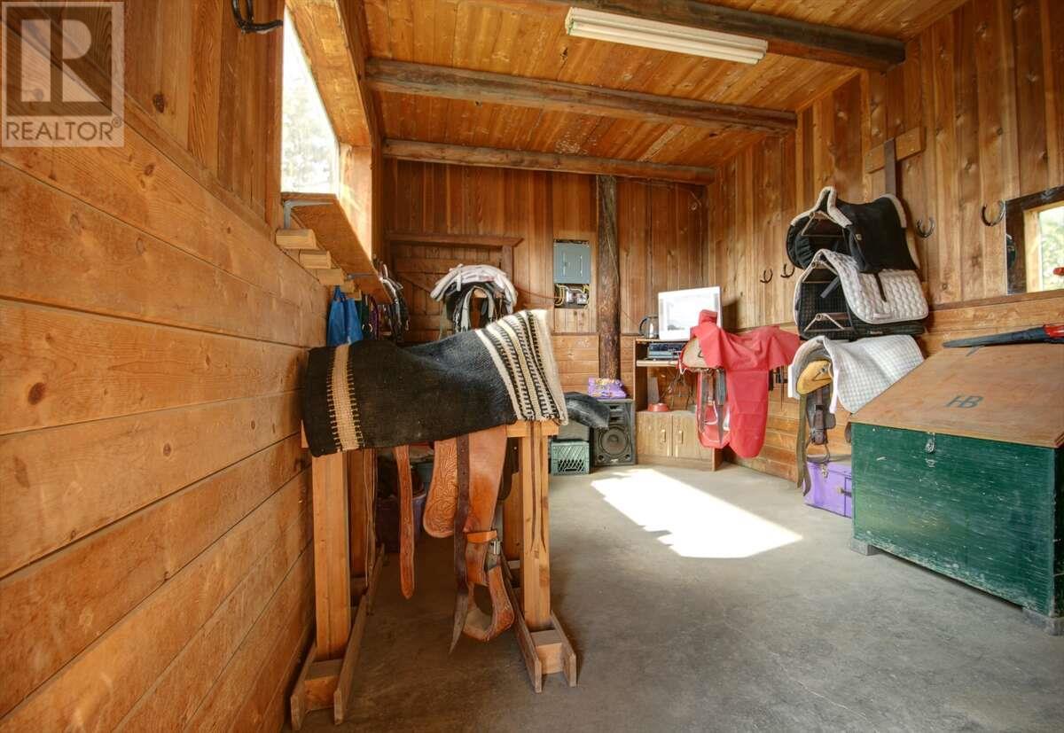 975 Mountview Road, Vernon, British Columbia  V1B 3A5 - Photo 21 - 10352031