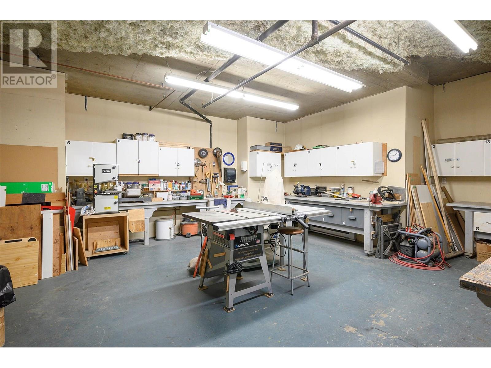 970 Lorne Street Unit# 10, Kamloops, British Columbia  V2C 1W9 - Photo 68 - 10352025