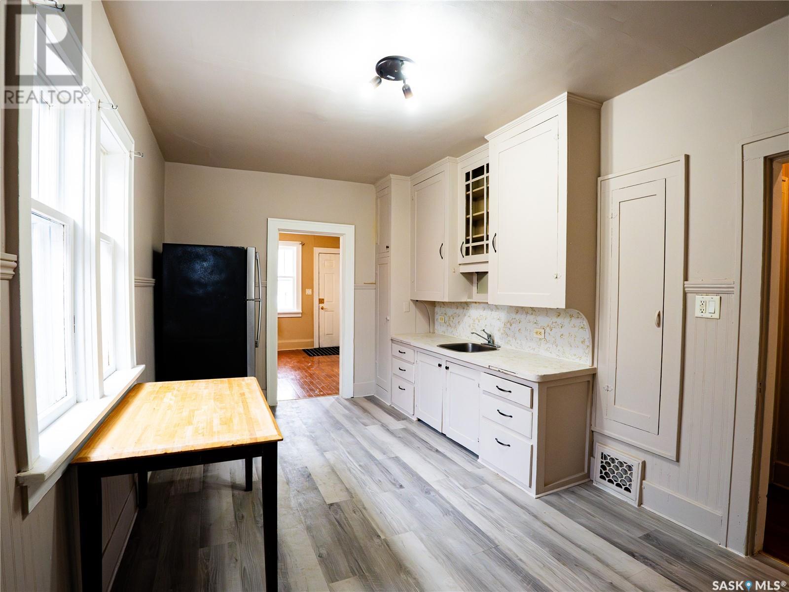 1855 Ottawa Street, Regina, Saskatchewan  S4P 1P5 - Photo 8 - SK997182