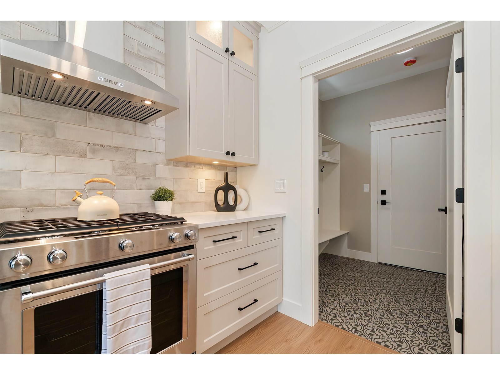 45460 Wells Road, Sardis West Vedder, Chilliwack, British Columbia  V2R 1H3 - Photo 7 - R3014672