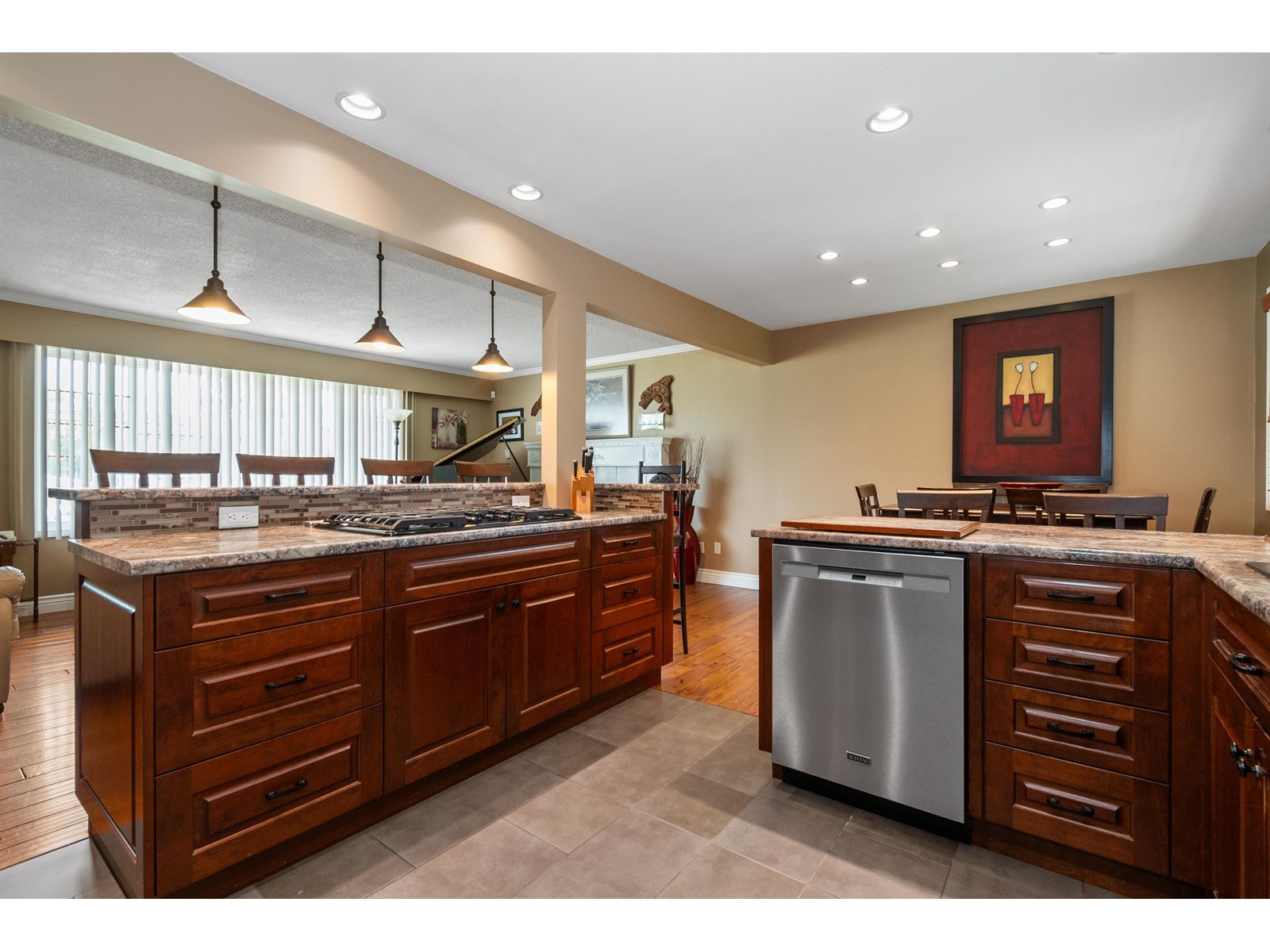 10347 Kent Road, Fairfield Island, Chilliwack, British Columbia  V2P 5X9 - Photo 8 - R3014827