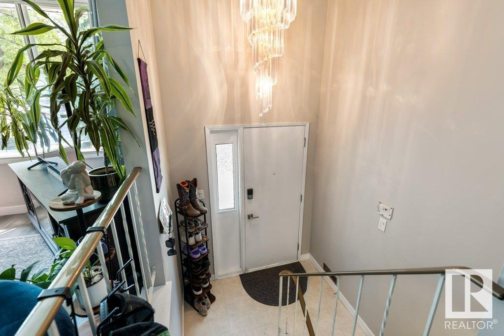 Property at 4 Gilby ST image 2