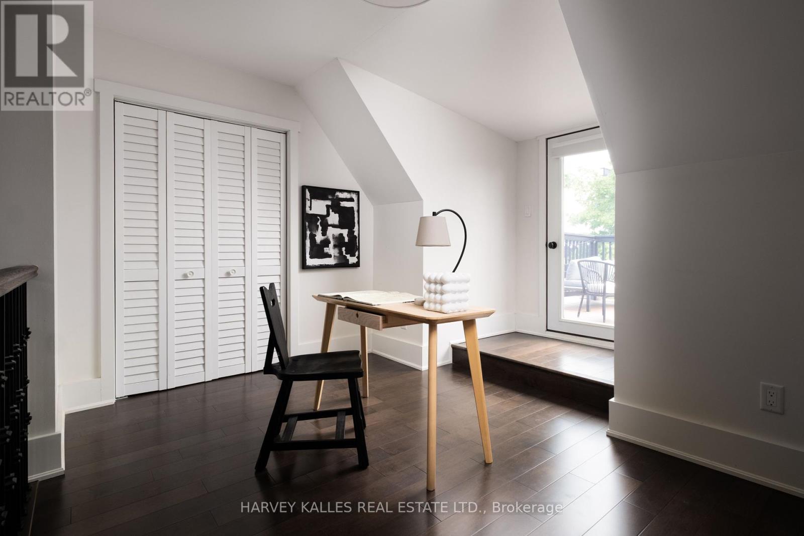 410 Roxton Road, Toronto (Palmerston-Little Italy), Ontario  M6G 3R2 - Photo 18 - C12216400