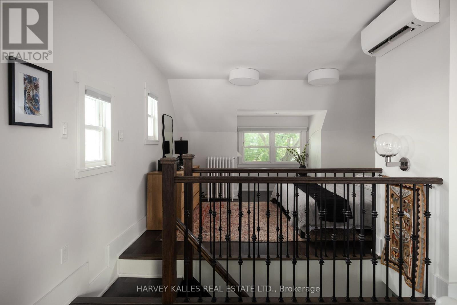 410 Roxton Road, Toronto (Palmerston-Little Italy), Ontario  M6G 3R2 - Photo 19 - C12216400