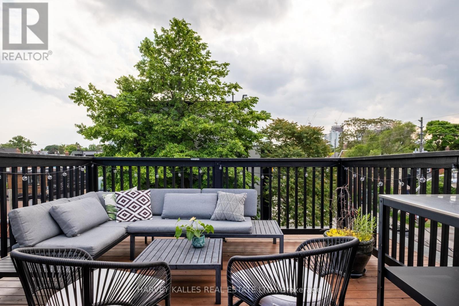 410 Roxton Road, Toronto (Palmerston-Little Italy), Ontario  M6G 3R2 - Photo 20 - C12216400