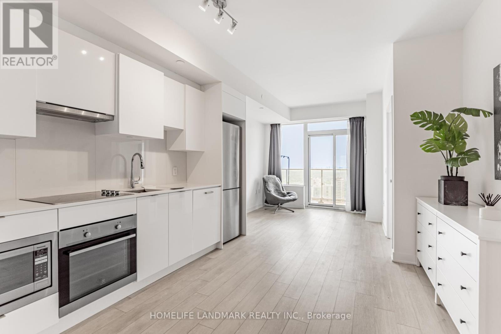 2908 - 195 Redpath Avenue, Toronto, Ontario  M4P 0E4 - Photo 2 - C12216474