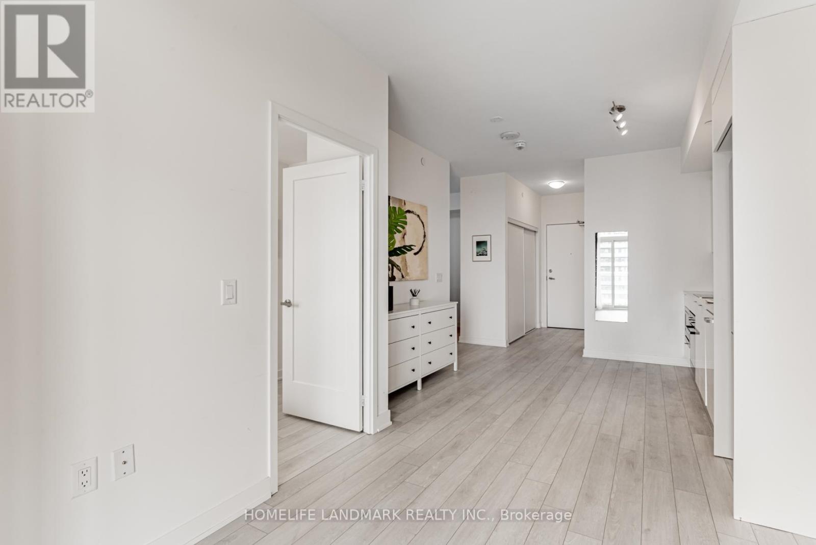 2908 - 195 Redpath Avenue, Toronto, Ontario  M4P 0E4 - Photo 6 - C12216474
