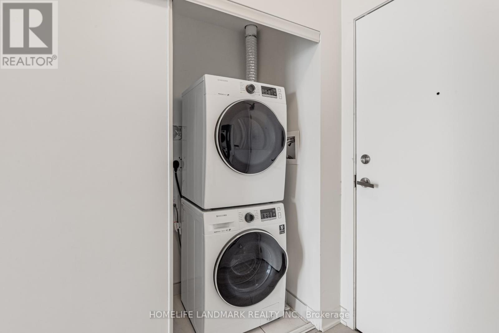 2908 - 195 Redpath Avenue, Toronto, Ontario  M4P 0E4 - Photo 9 - C12216474