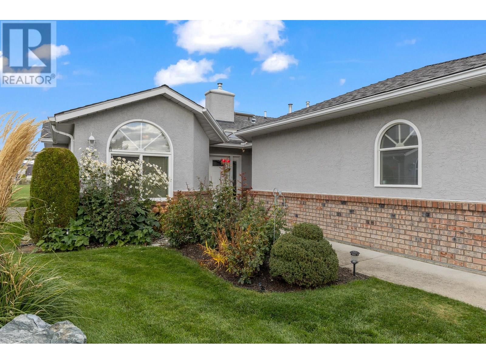 1082 Lanfranco Road, Kelowna, British Columbia  V1W 3W5 - Photo 2 - 10352011