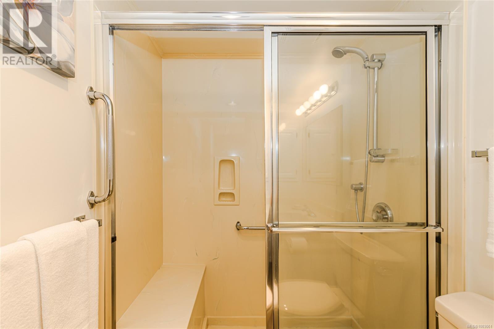 107 1012 Pakington St, Victoria, British Columbia  V8V 3A1 - Photo 25 - 1003061