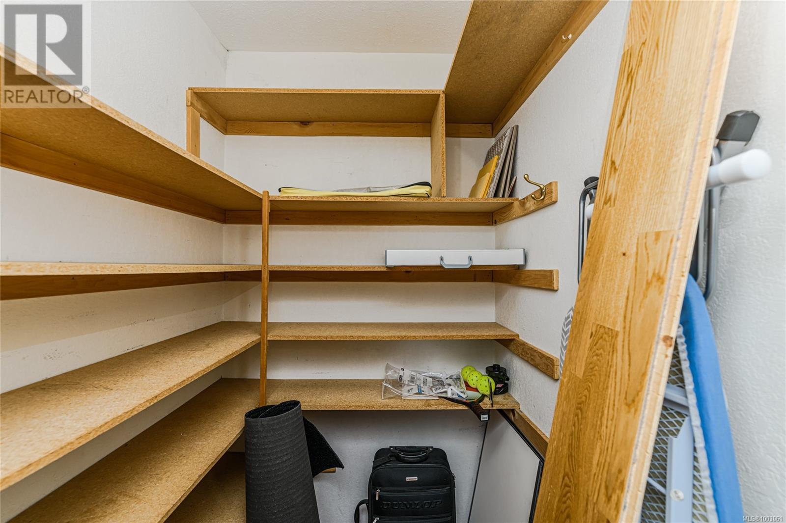 107 1012 Pakington St, Victoria, British Columbia  V8V 3A1 - Photo 26 - 1003061