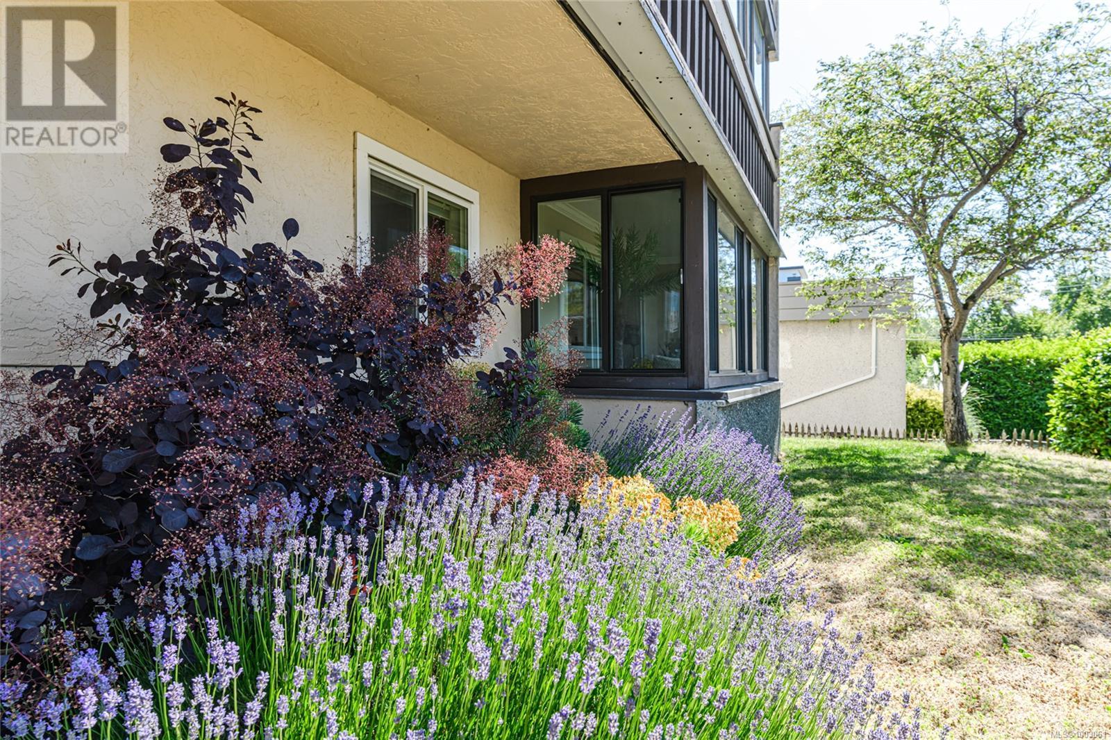 107 1012 Pakington St, Victoria, British Columbia  V8V 3A1 - Photo 34 - 1003061