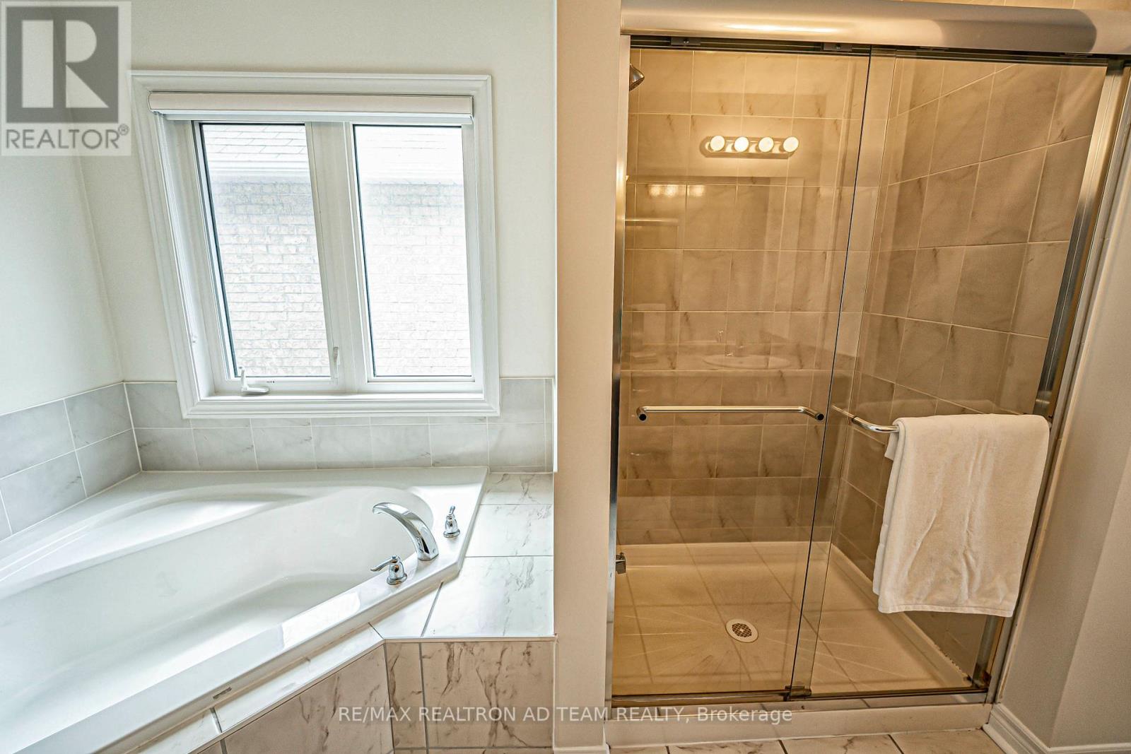 35 Mccourt Drive, Ajax, Ontario  L1Z 0P1 - Photo 26 - E12216375