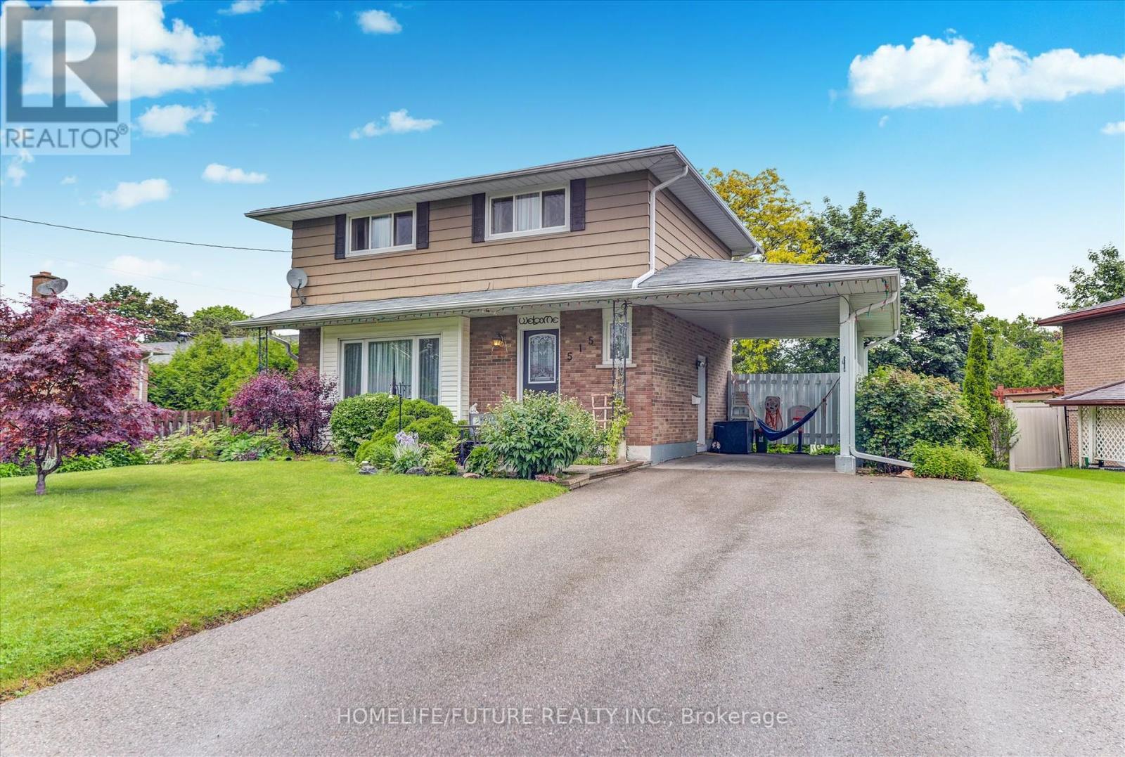 515 HARWOOD DRIVE, Oshawa, Ontario