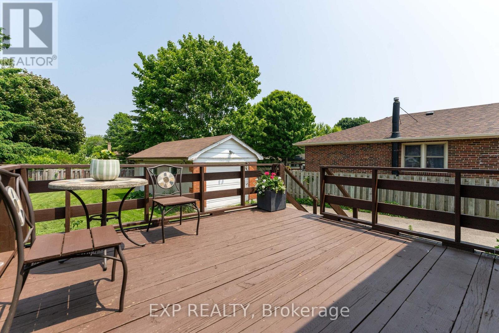 1195 Wecker Drive, Oshawa, Ontario  L1J 3N9 - Photo 29 - E12216513