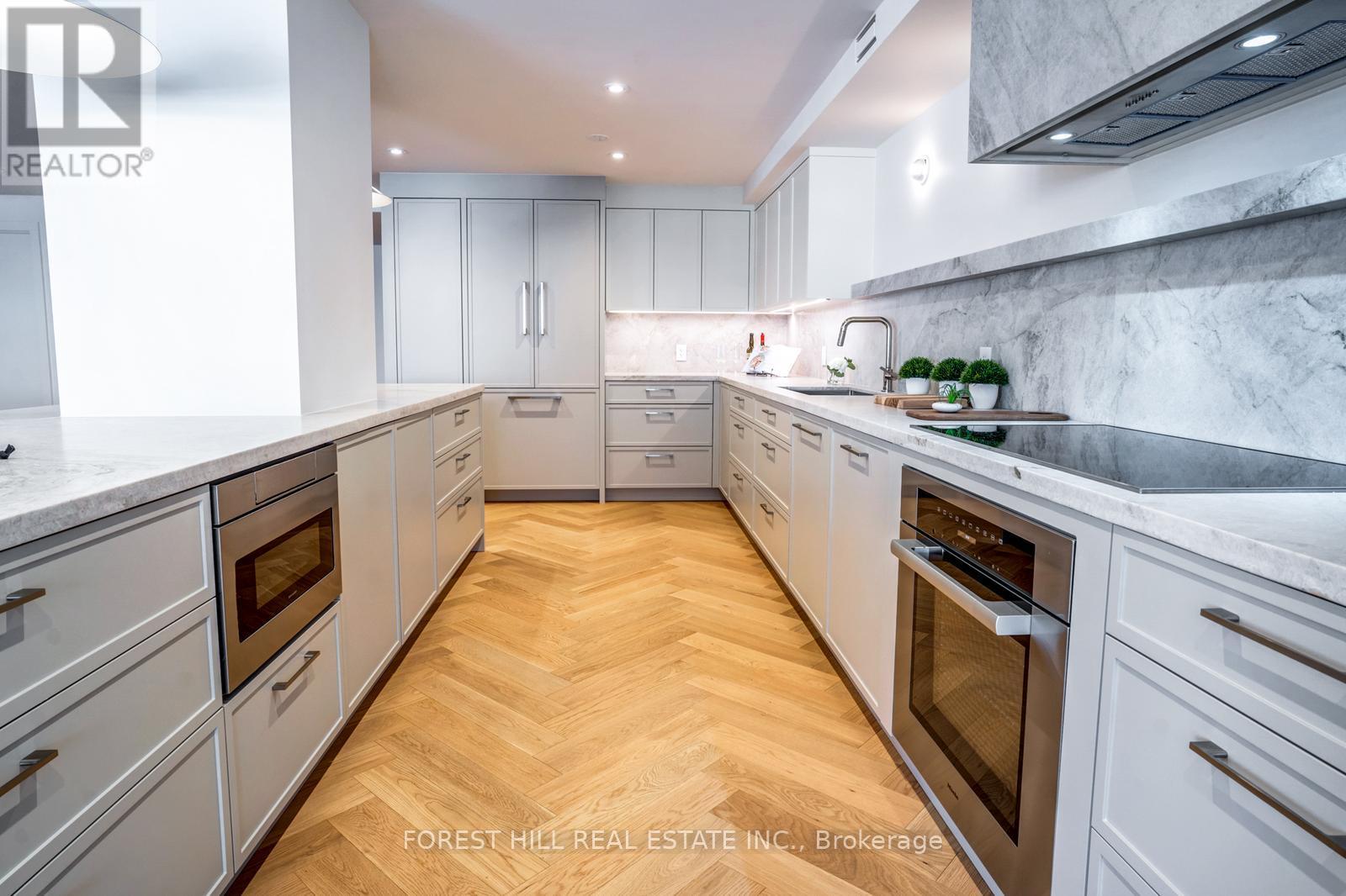 1105 - 1166 Bay Street, Toronto (Bay Street Corridor), Ontario  M5S 2X8 - Photo 12 - C12216191