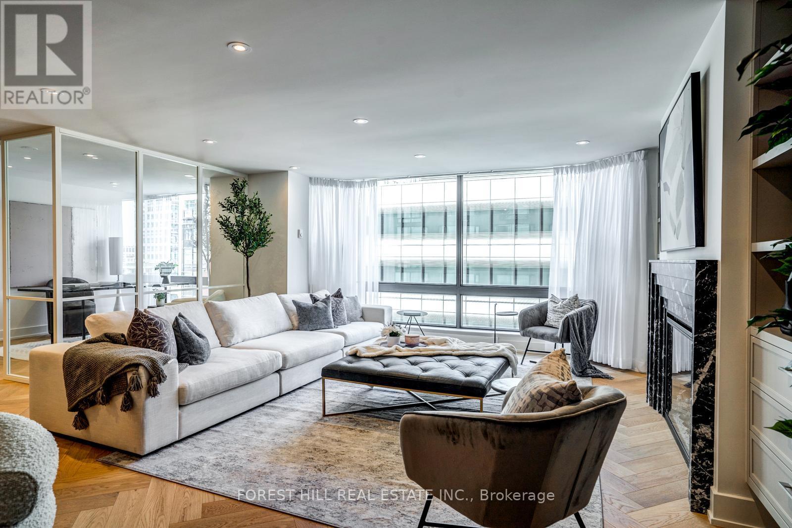 1105 - 1166 Bay Street, Toronto (Bay Street Corridor), Ontario  M5S 2X8 - Photo 6 - C12216191