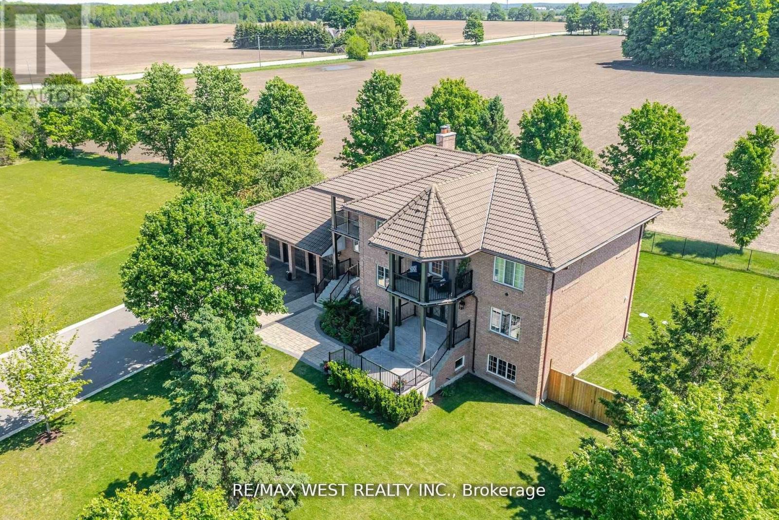7 Stewart Crescent, Essa (Thornton), Ontario  L0L 2N0 - Photo 1 - N12216335