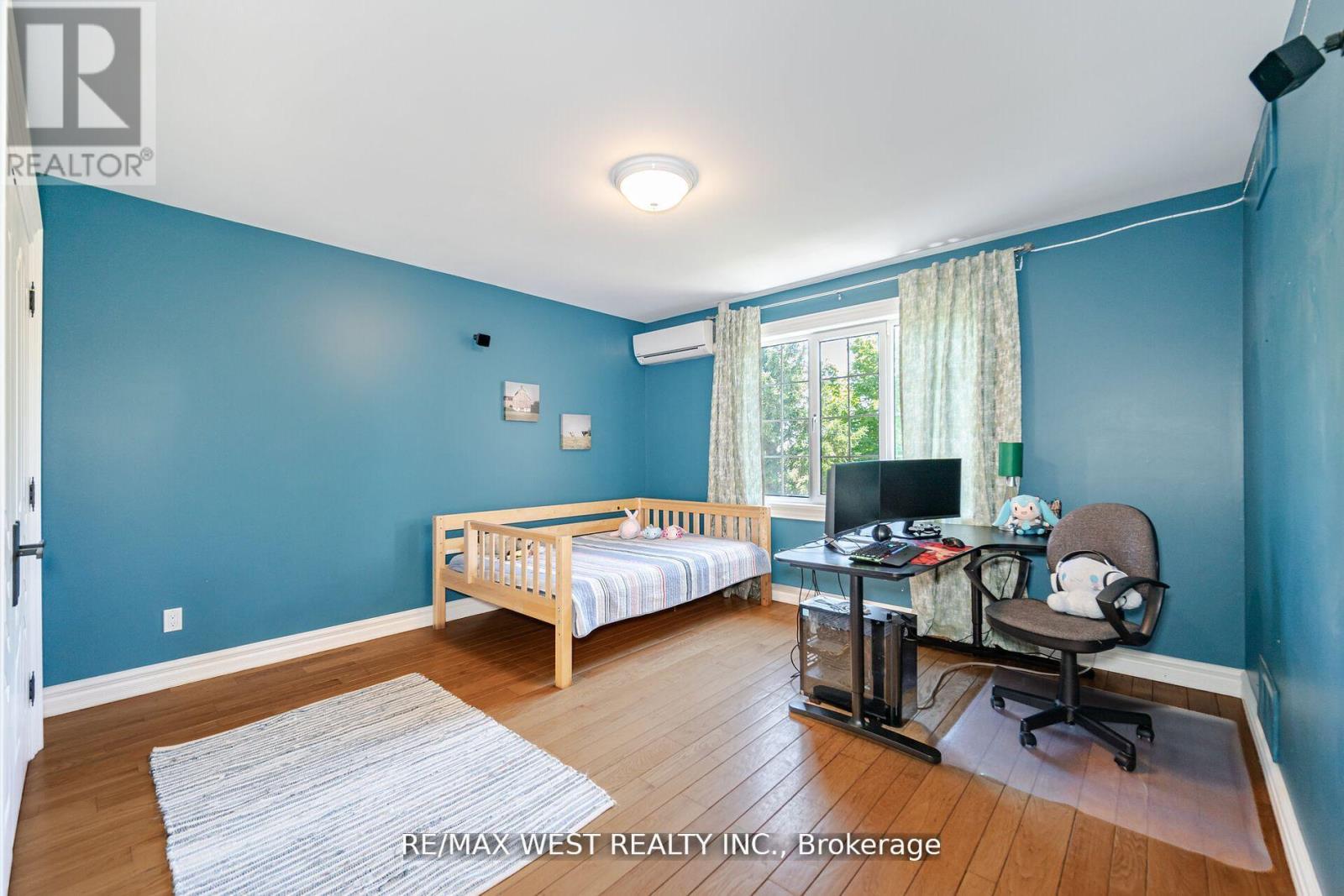 7 Stewart Crescent, Essa (Thornton), Ontario  L0L 2N0 - Photo 19 - N12216335