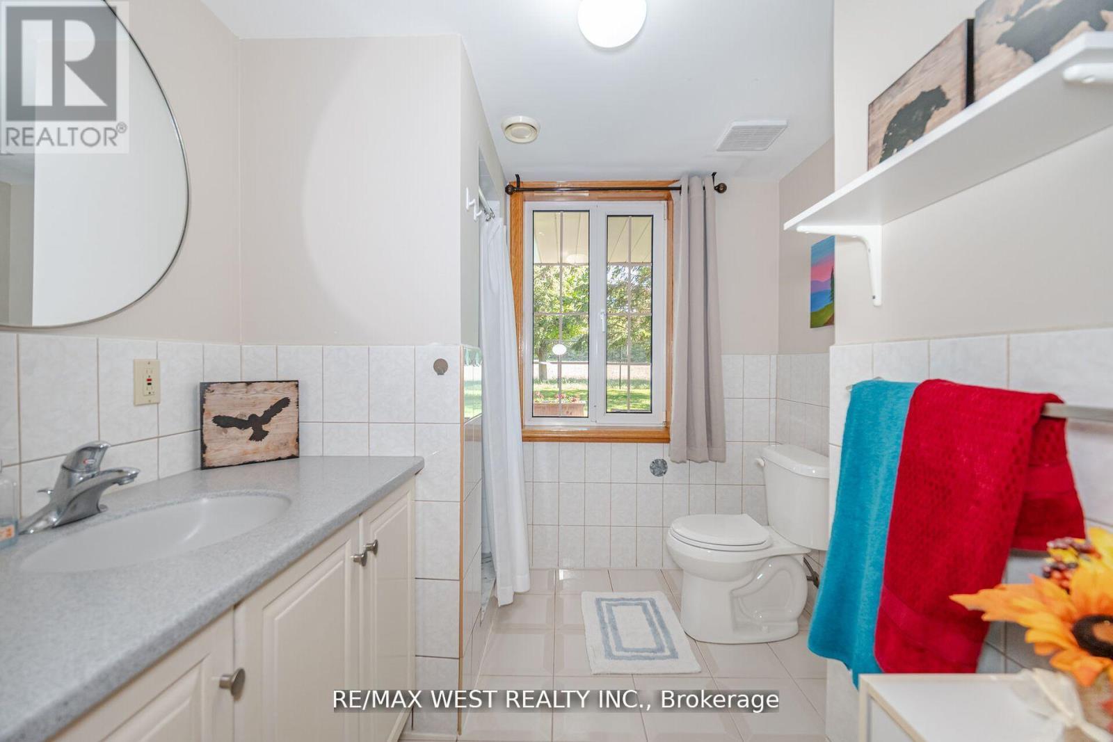 7 Stewart Crescent, Essa (Thornton), Ontario  L0L 2N0 - Photo 31 - N12216335