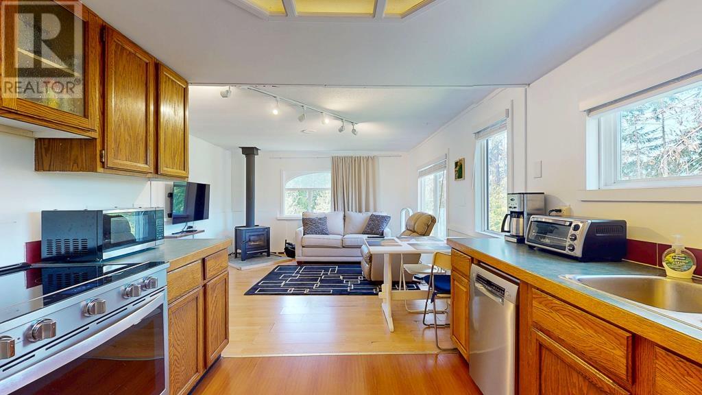5349 Mountainview Road, Madeira Park, British Columbia  V0N 2H4 - Photo 25 - R3014823