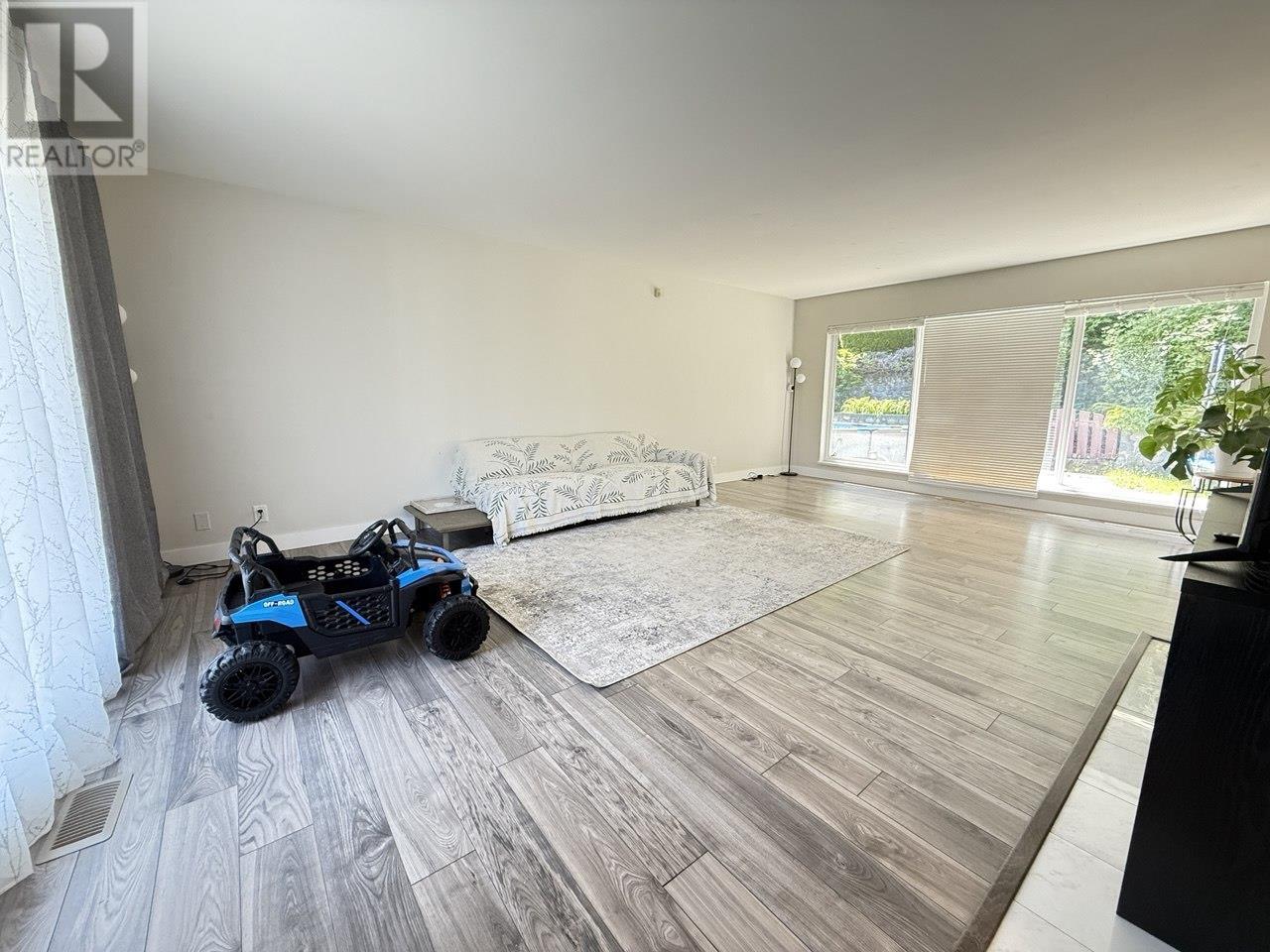567 St. Giles Road, West Vancouver, British Columbia  V7S 1L7 - Photo 10 - R3014859