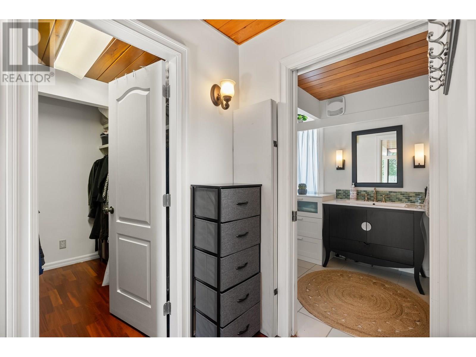 621 The Del, North Vancouver, British Columbia  V7N 2X9 - Photo 16 - R3014864