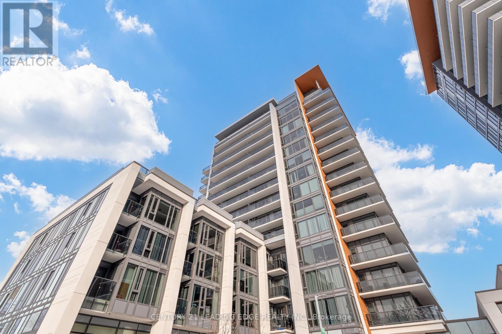 Property at 203 - 9608 YONGE STREET image 4