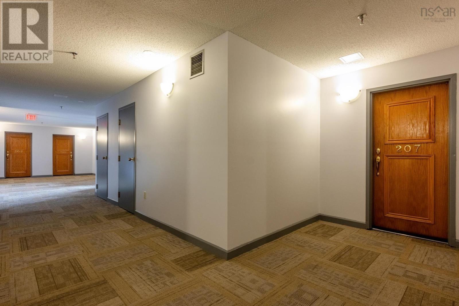 Property at 207 110 Farnham Gate Road image 3
