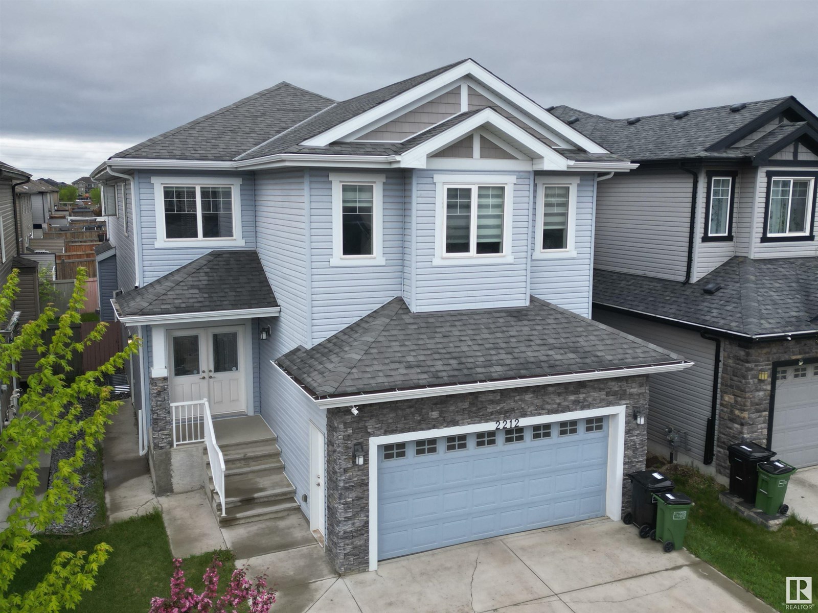2212 22 ST NW, edmonton, Alberta
