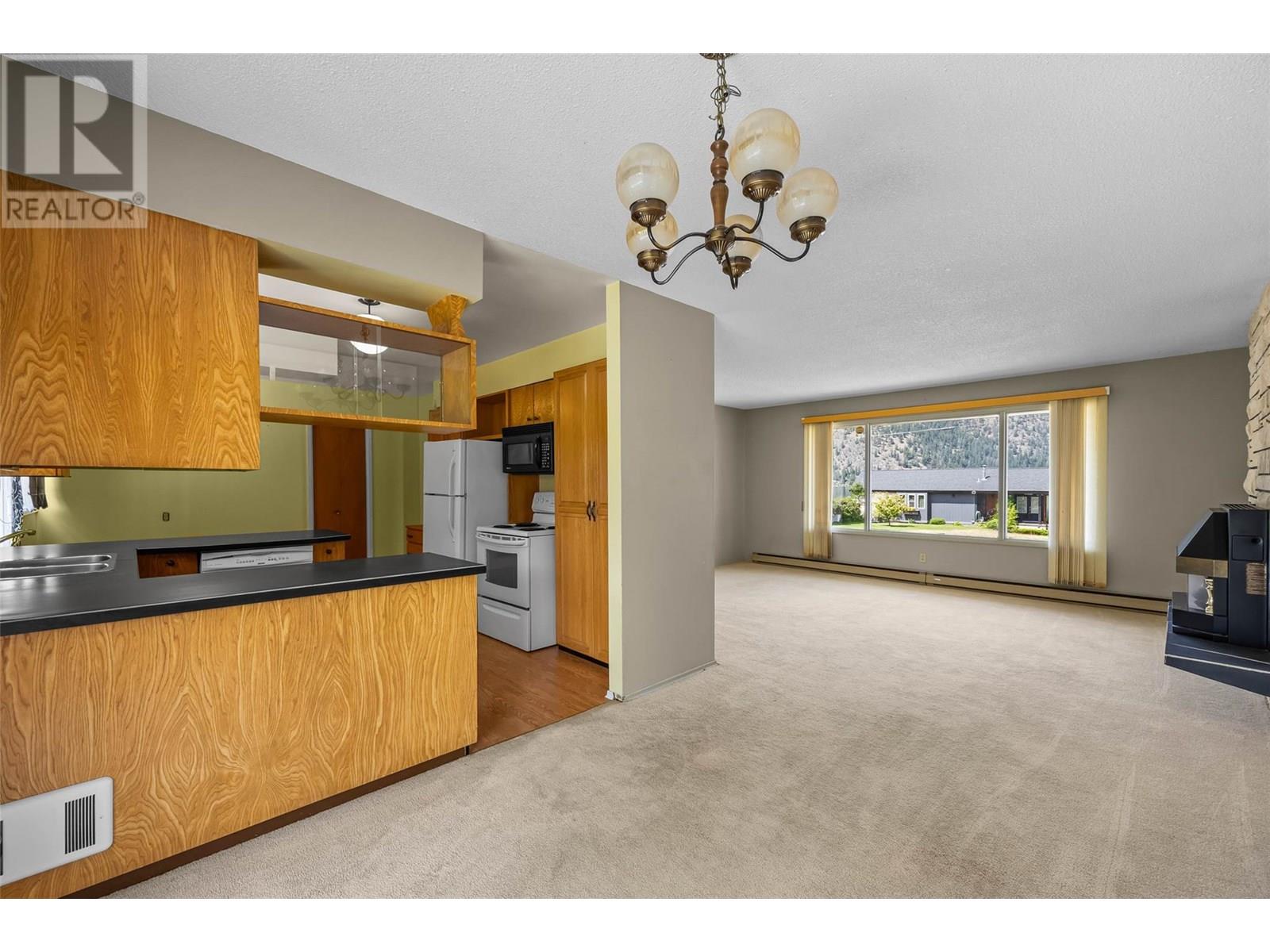 847 Hysop Road, Chase, British Columbia  V0E 1M0 - Photo 10 - 10351871