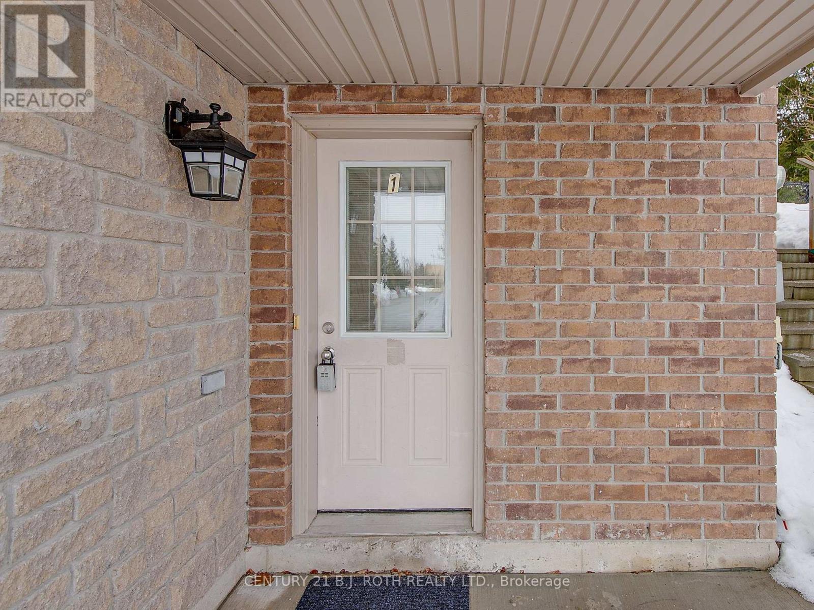 1 - 175 Stanley Street, Barrie, Ontario  L4M 0G2 - Photo 4 - S12185149