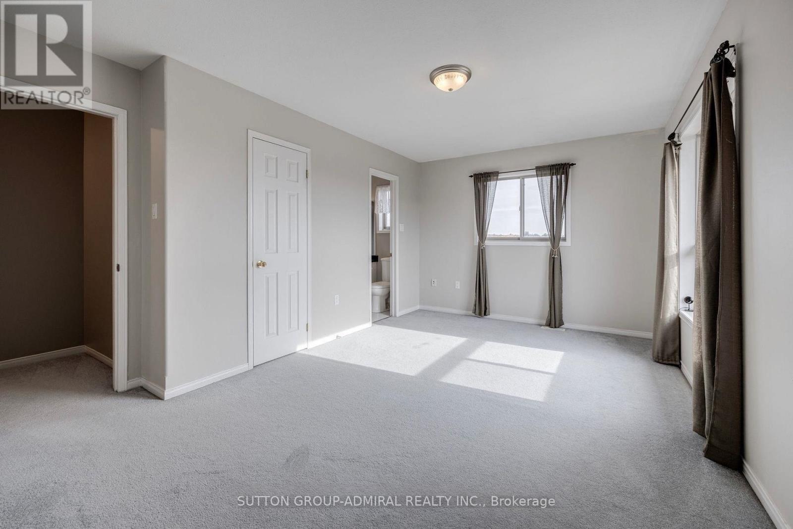 132 Brown Wood Drive, Barrie (Little Lake), Ontario  L4M 6M8 - Photo 24 - S12215982