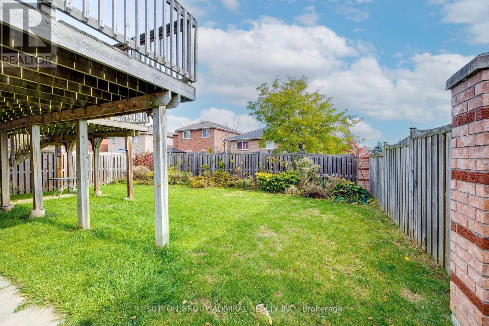 132 Brown Wood Drive, Barrie (Little Lake), Ontario  L4M 6M8 - Photo 33 - S12215982