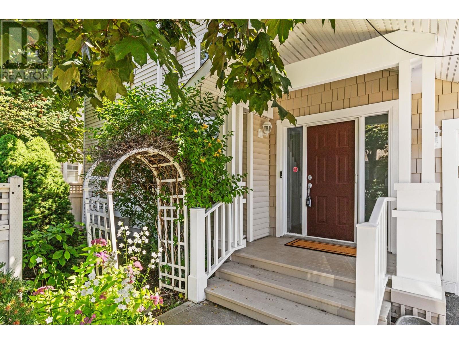 665 Cook Road Unit# 383, Kelowna, British Columbia  V1W 4T4 - Photo 2 - 10351938