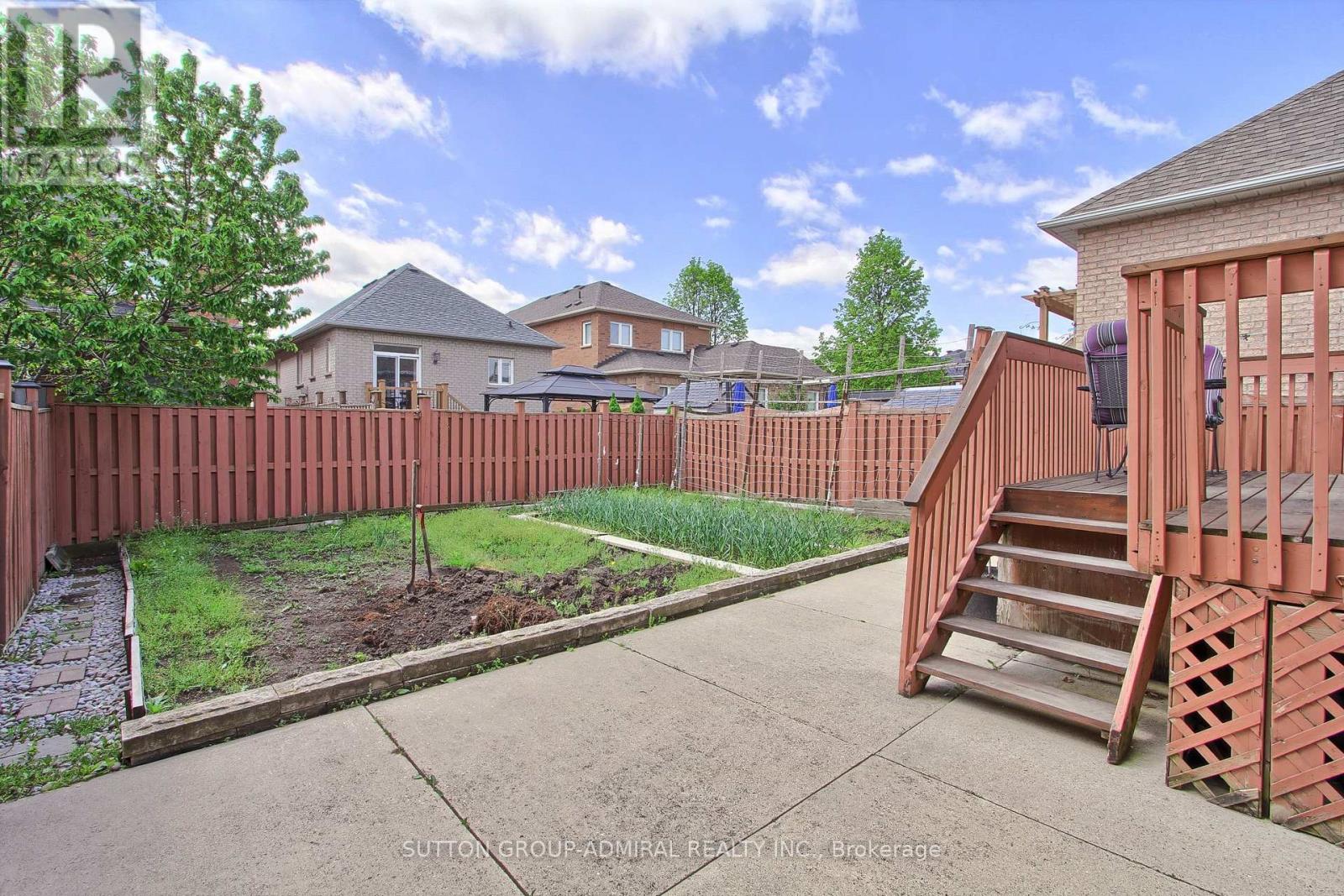 146 Village Gate Drive, Wasaga Beach, Ontario  L9Z 0J7 - Photo 31 - S12216442