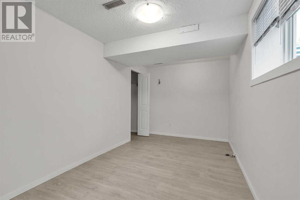 156 Templegreen Drive Ne, Calgary, Alberta  T1Y 4T9 - Photo 39 - A2230278
