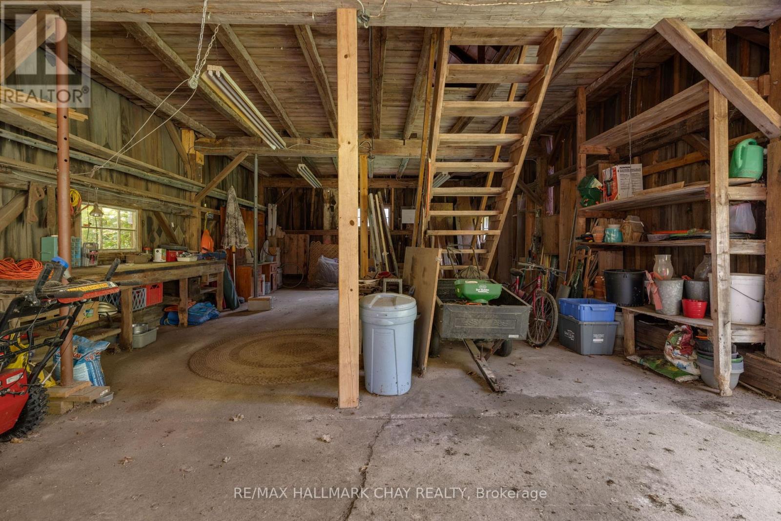 4950 Penetanguishene Road, Springwater, Ontario  L0L 1V0 - Photo 50 - S12216465
