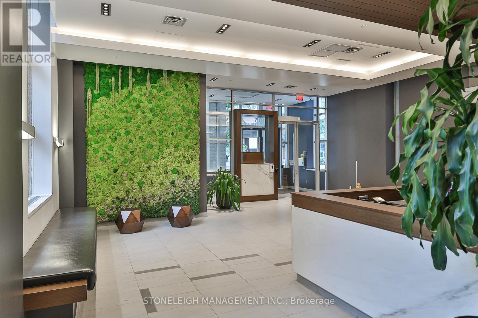 1306 - 105 George Street, Toronto, Ontario  M5S 3E6 - Photo 3 - C12216528