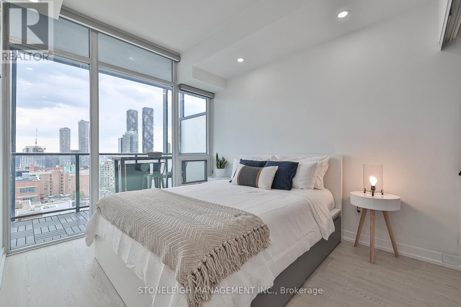 1306 - 105 George Street, Toronto, Ontario  M5S 3E6 - Photo 24 - C12216528