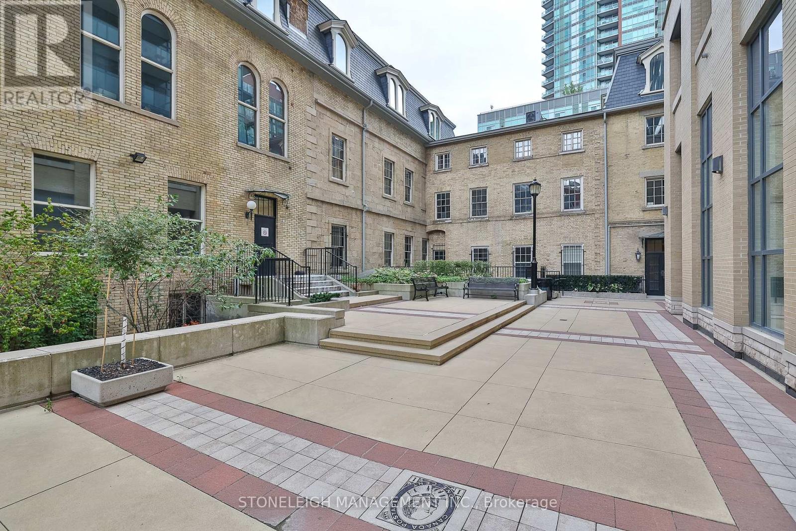 1306 - 105 George Street, Toronto, Ontario  M5S 3E6 - Photo 48 - C12216528