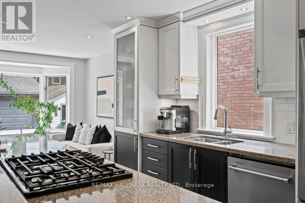25 Selwood Avenue, Toronto (The Beaches), Ontario  M4E 1B3 - Photo 15 - E12215890