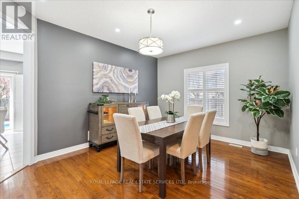 5443 Jacada Road, Burlington, Ontario  L7L 7N3 - Photo 14 - W12106536