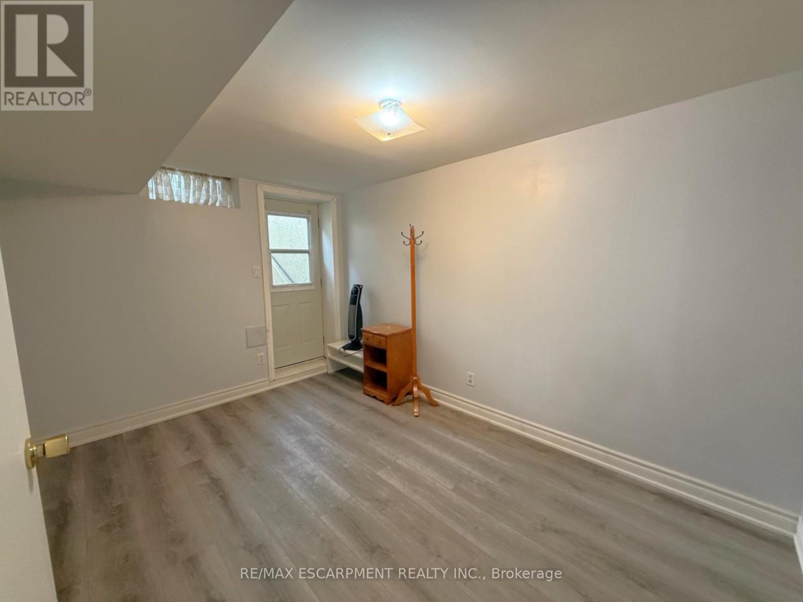 Basement - 25 Prairie Rose Circle, Brampton, Ontario  L6R 1R4 - Photo 3 - W12123219