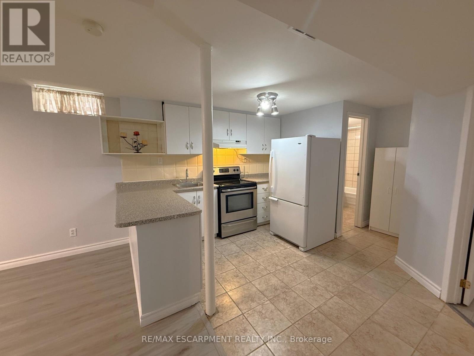 Basement - 25 Prairie Rose Circle, Brampton, Ontario  L6R 1R4 - Photo 8 - W12123219